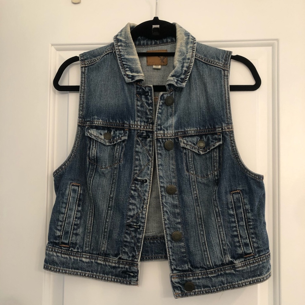 American Eagle Sleeveless Jean